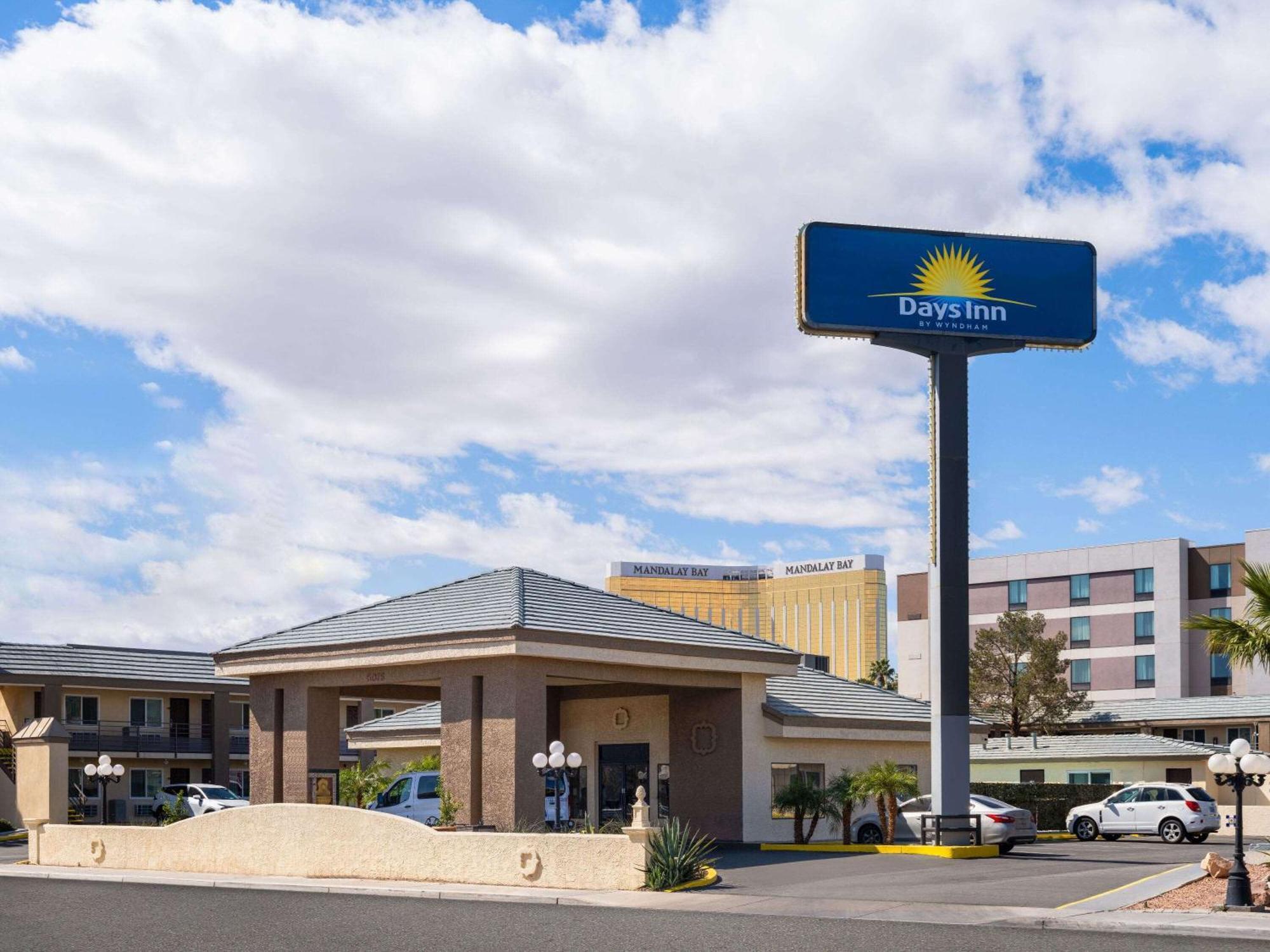 Days Inn By Wyndham Las Vegas Airport Near The Strip Εξωτερικό φωτογραφία